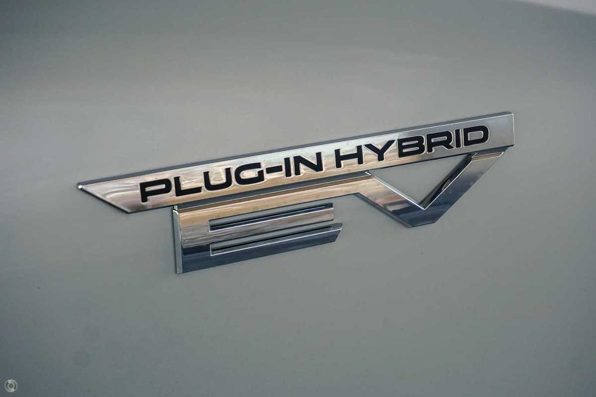 2024 Mitsubishi Outlander PHEV Exceed Tourer ZM