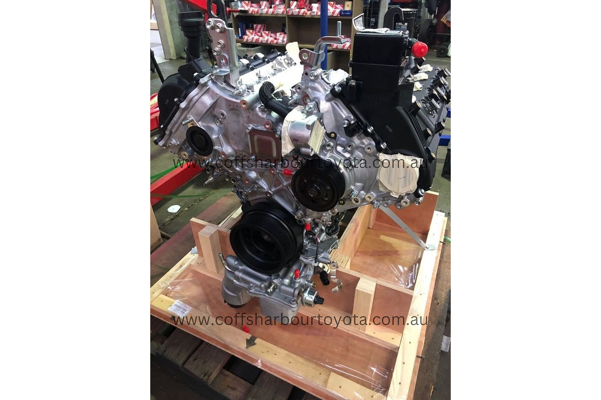 Toyota LandCruiser VDJ200 1VDFTV V8 (Pre-DPF) Diesel Long Engine