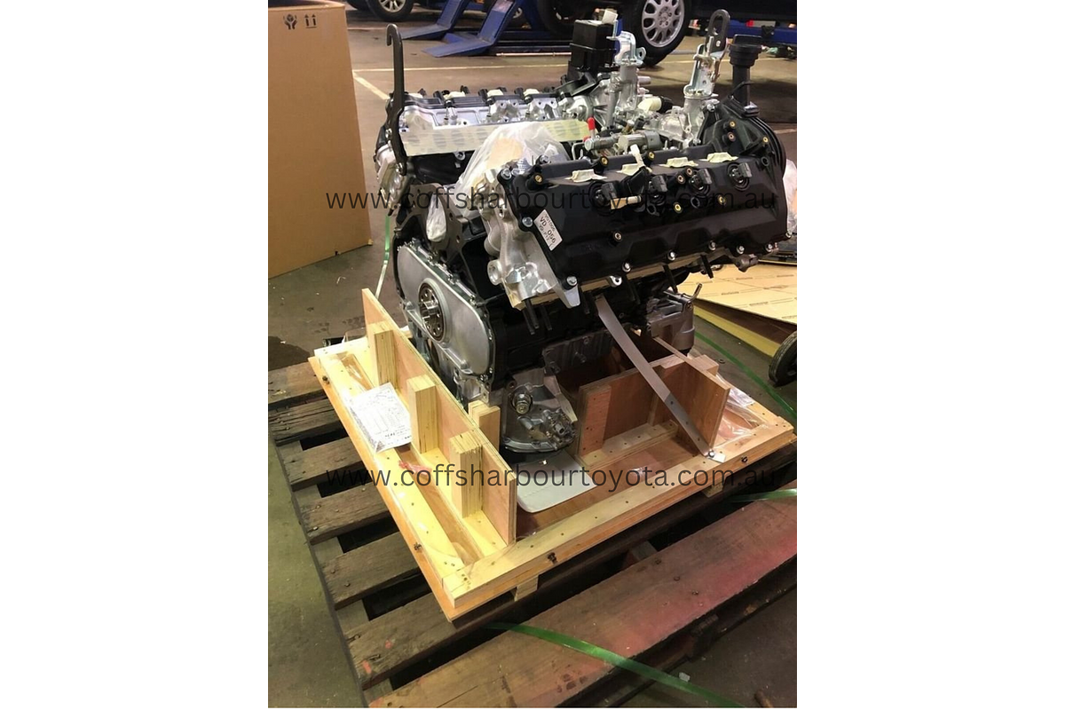 Toyota LandCruiser VDJ200 1VDFTV V8 (Pre-DPF) Diesel Long Engine