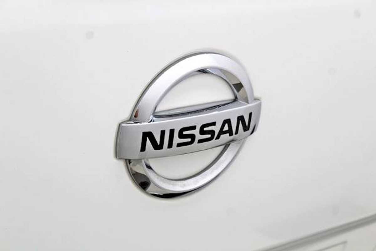 2021 Nissan Navara SL D23 Rear Wheel Drive