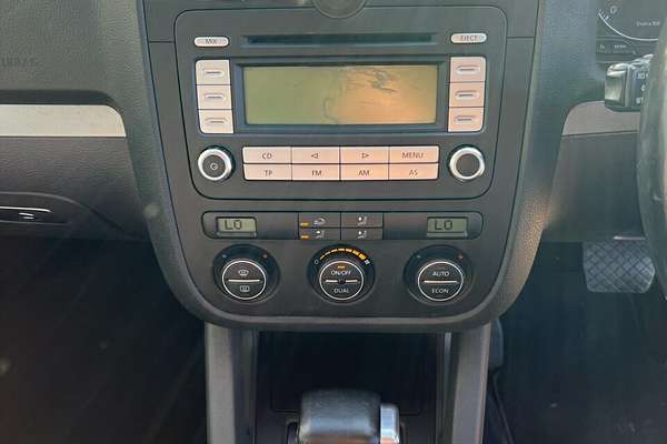 2007 Volkswagen Jetta 2.0 FSI 1KM