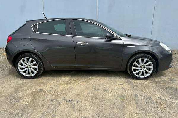 2011 Alfa Romeo Giulietta 1.4