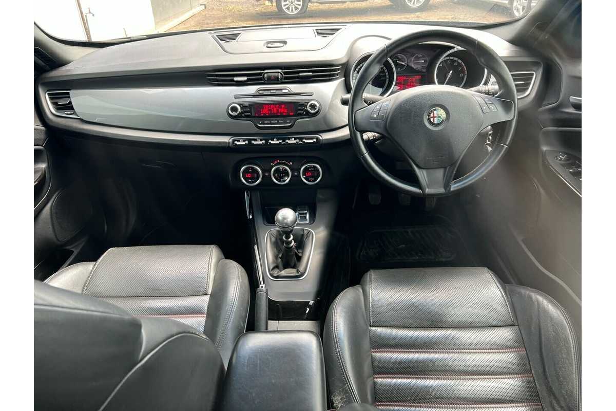 2011 Alfa Romeo Giulietta 1.4