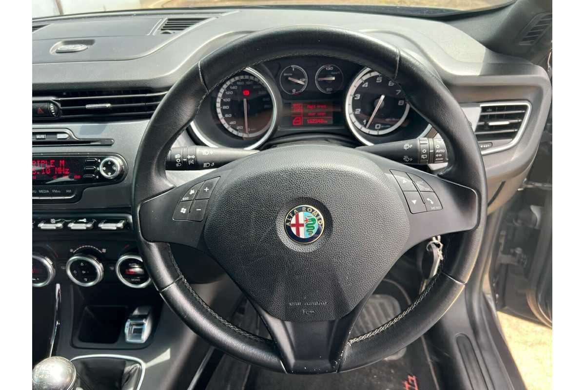 2011 Alfa Romeo Giulietta 1.4