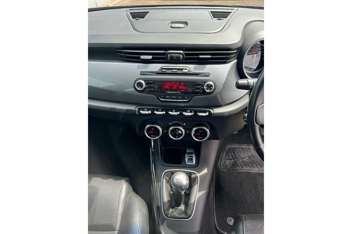 2011 Alfa Romeo Giulietta 1.4