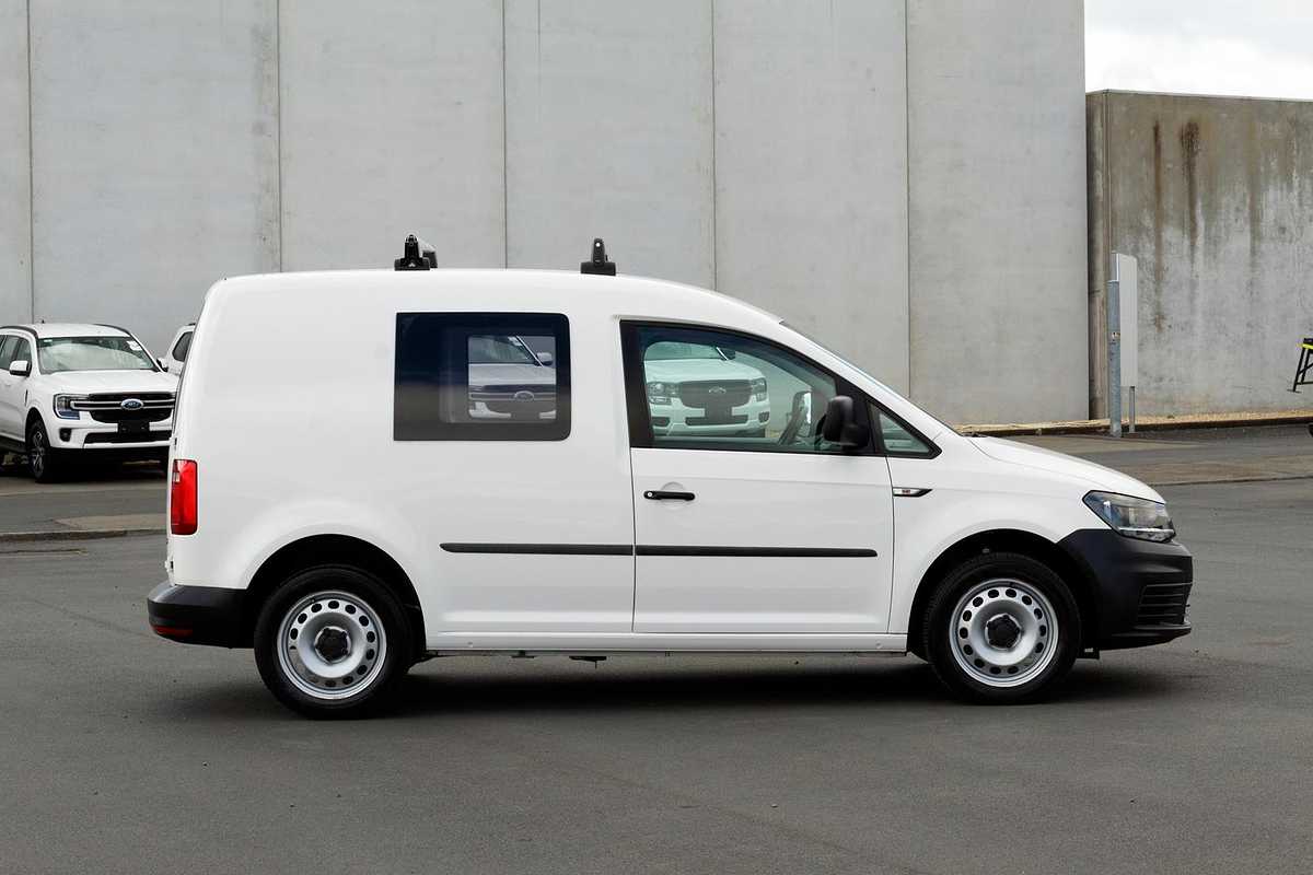 2016 Volkswagen Caddy TSI220 2KN