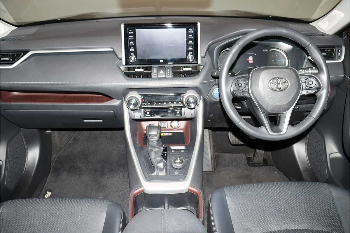 2022 Toyota RAV4 Cruiser 2WD Axah52R