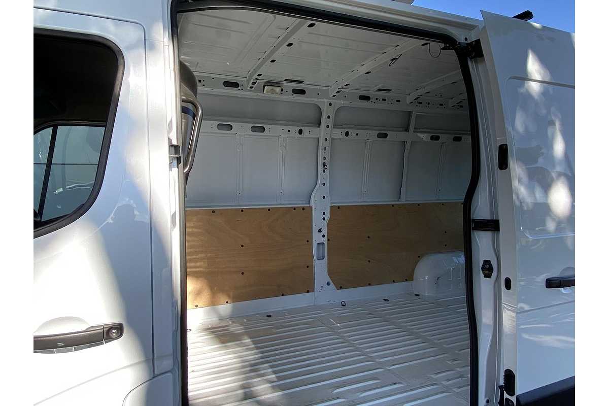 2020 Renault Master Pro 110kW X62 Phase 2
