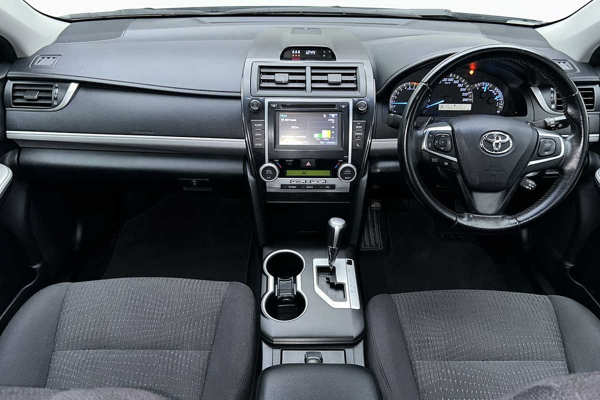 2015 Toyota Camry Atara S ASV50R