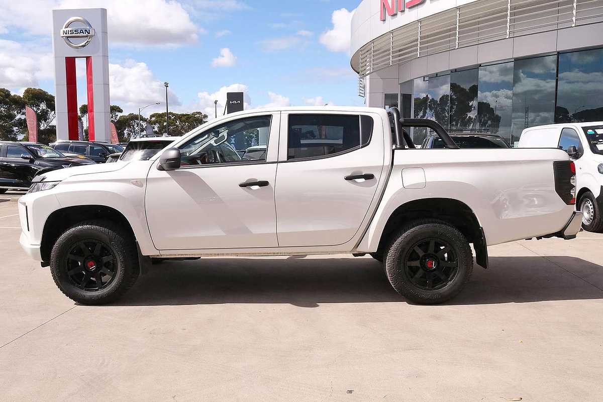 2021 Mitsubishi Triton GLX MR Rear Wheel Drive