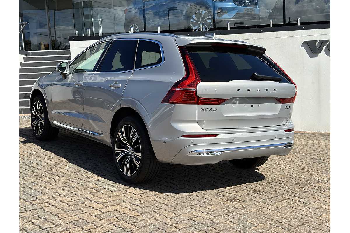 2023 Volvo XC60 Ultimate B5 Bright