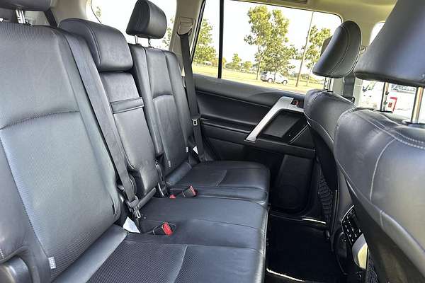 2018 Toyota Landcruiser Prado Kakadu GDJ150R