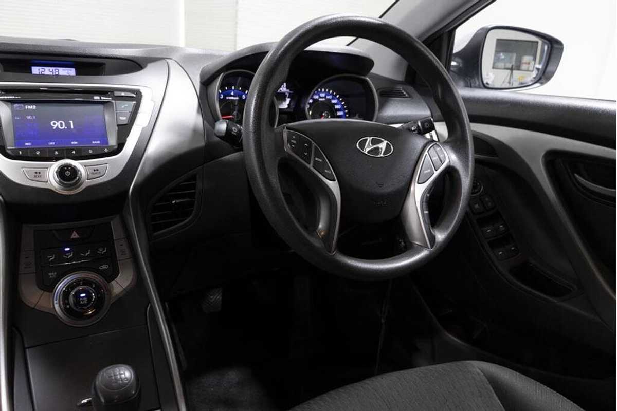 2012 Hyundai ELANTRA Active MD2