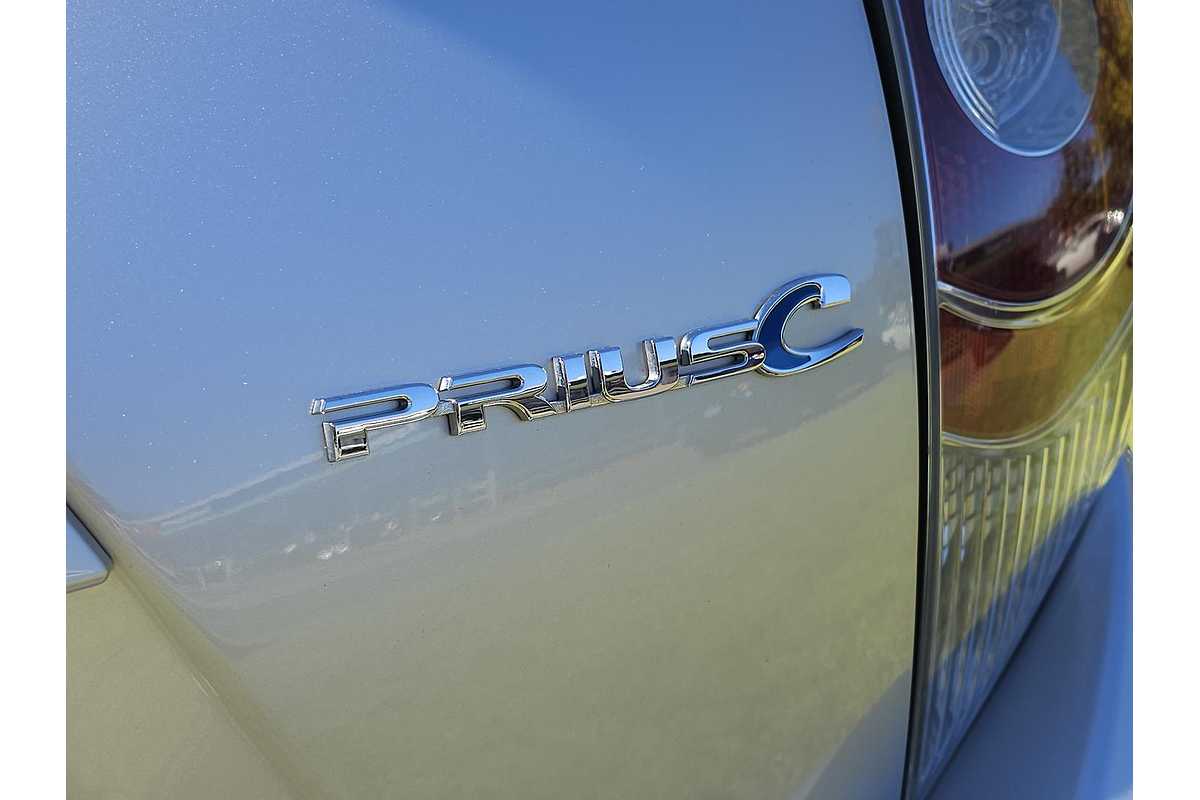2012 Toyota Prius C i-Tech NHP10R