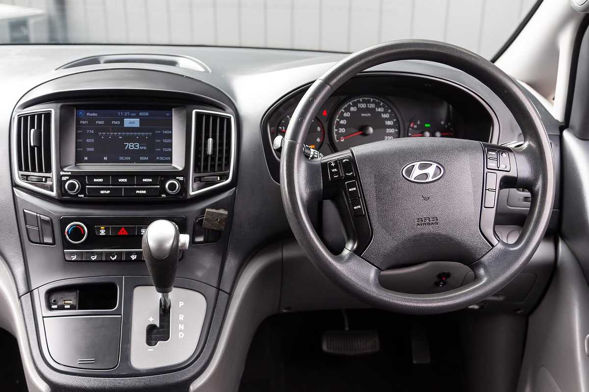 2016 Hyundai iLoad TQ3-V Series II