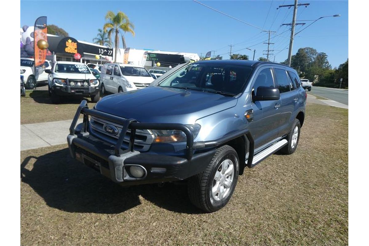 2015 Ford Everest Ambiente UA