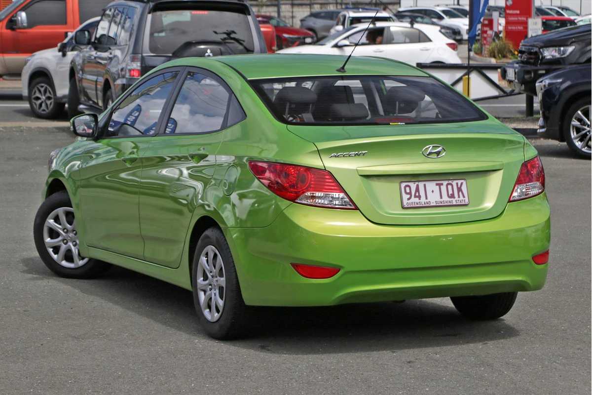 2013 Hyundai Accent Active RB