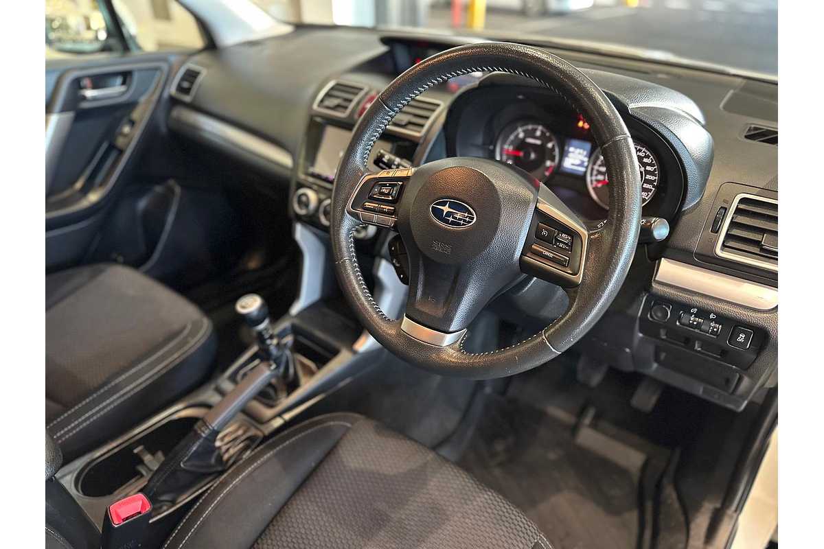 2015 Subaru Forester 2.0D-L S4