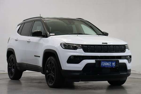 2022 Jeep Compass Night Eagle FWD M6 MY23