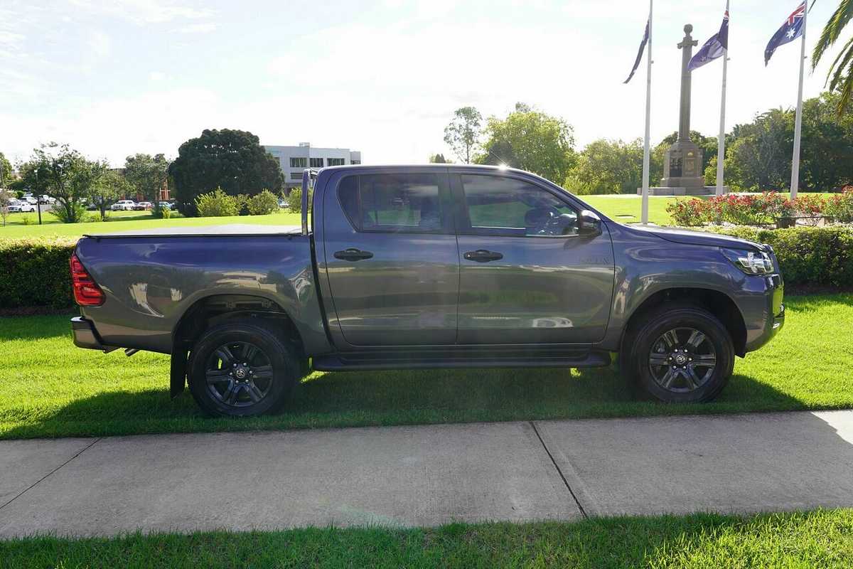 2021 Toyota Hilux SR+ (4x4) GUN126R Facelift 4X4