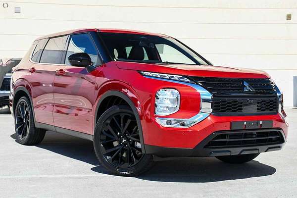 2023 Mitsubishi Outlander Black Edition ZM