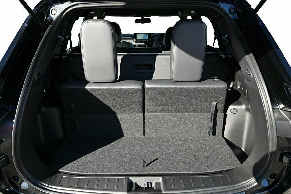 2023 Mitsubishi Outlander Black Edition ZM