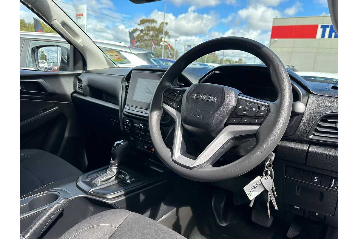 2023 Isuzu D-MAX SX 4X4