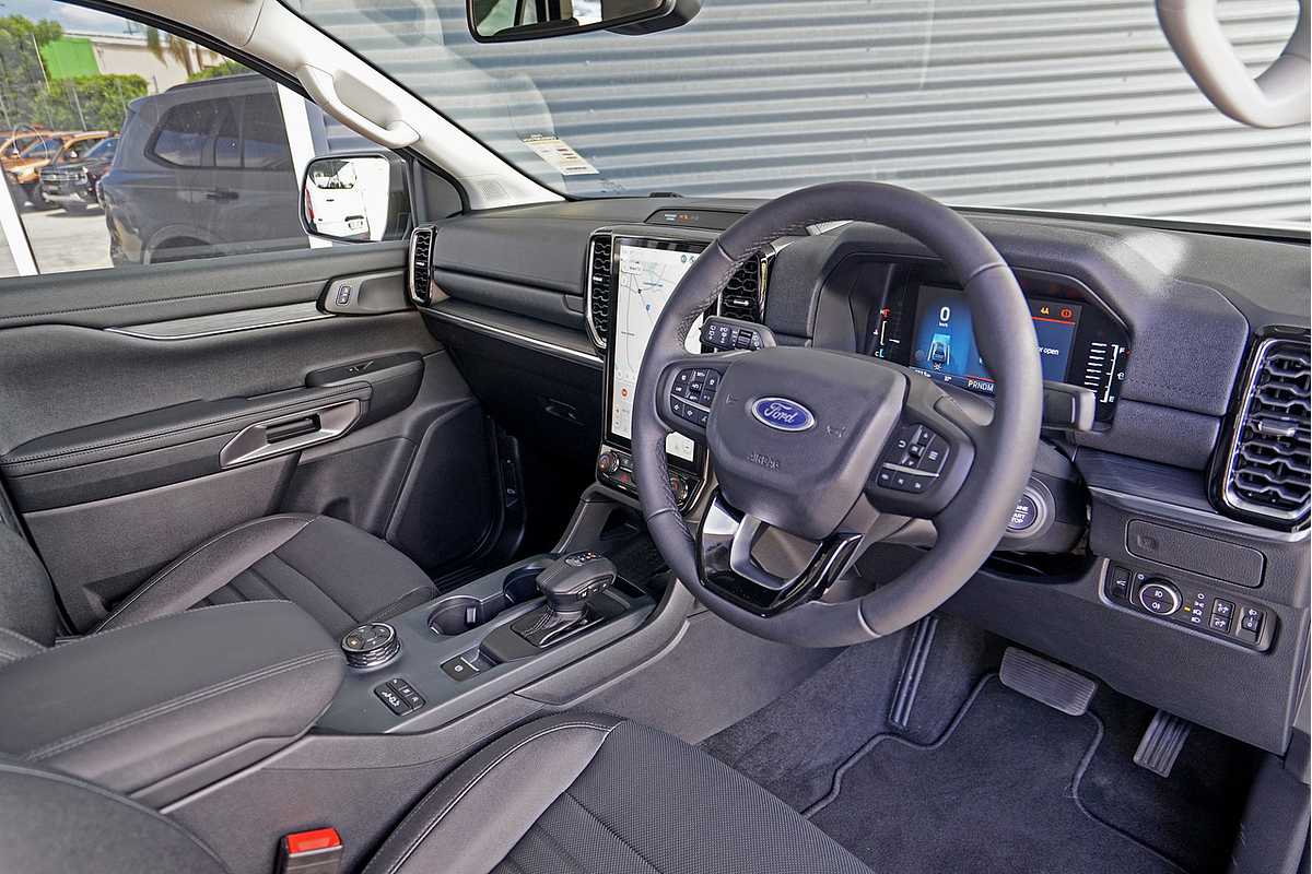 2023 Ford Everest Sport