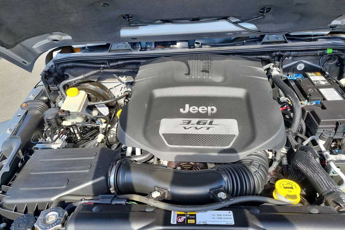 2013 Jeep Wrangler Unlimited Sport JK