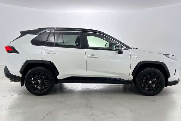 2022 Toyota RAV4 XSE AXAH52R