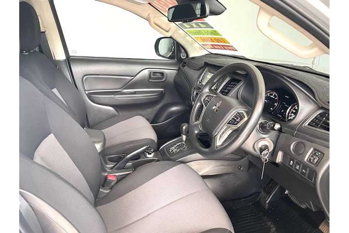 2019 Mitsubishi Triton GLX ADAS MR 4X4