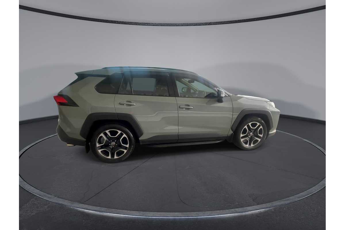 2020 Toyota RAV4 Edge AXAA54R