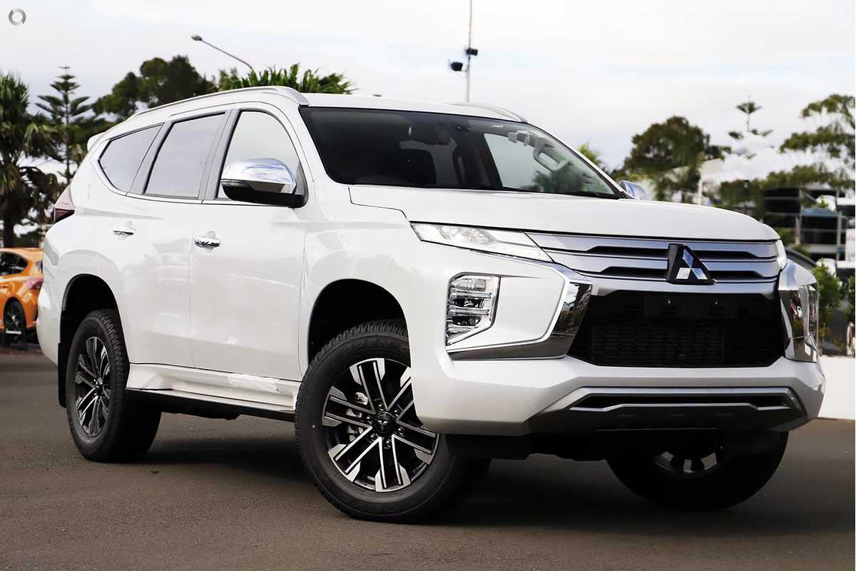 2023 Mitsubishi Pajero Sport GLS QF