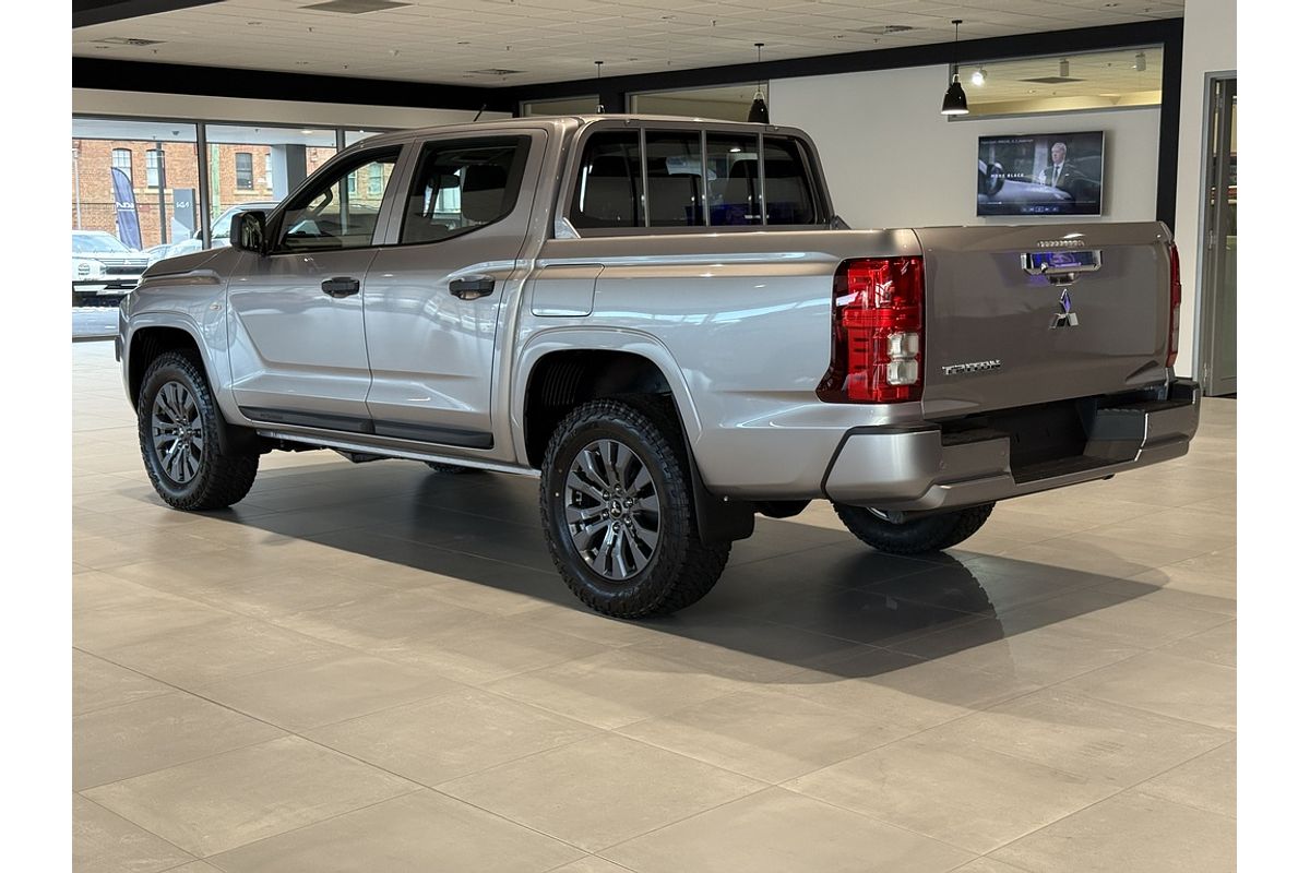2024 Mitsubishi MV Triton GLX 2.4L D 6A/T 4X4 DC PU