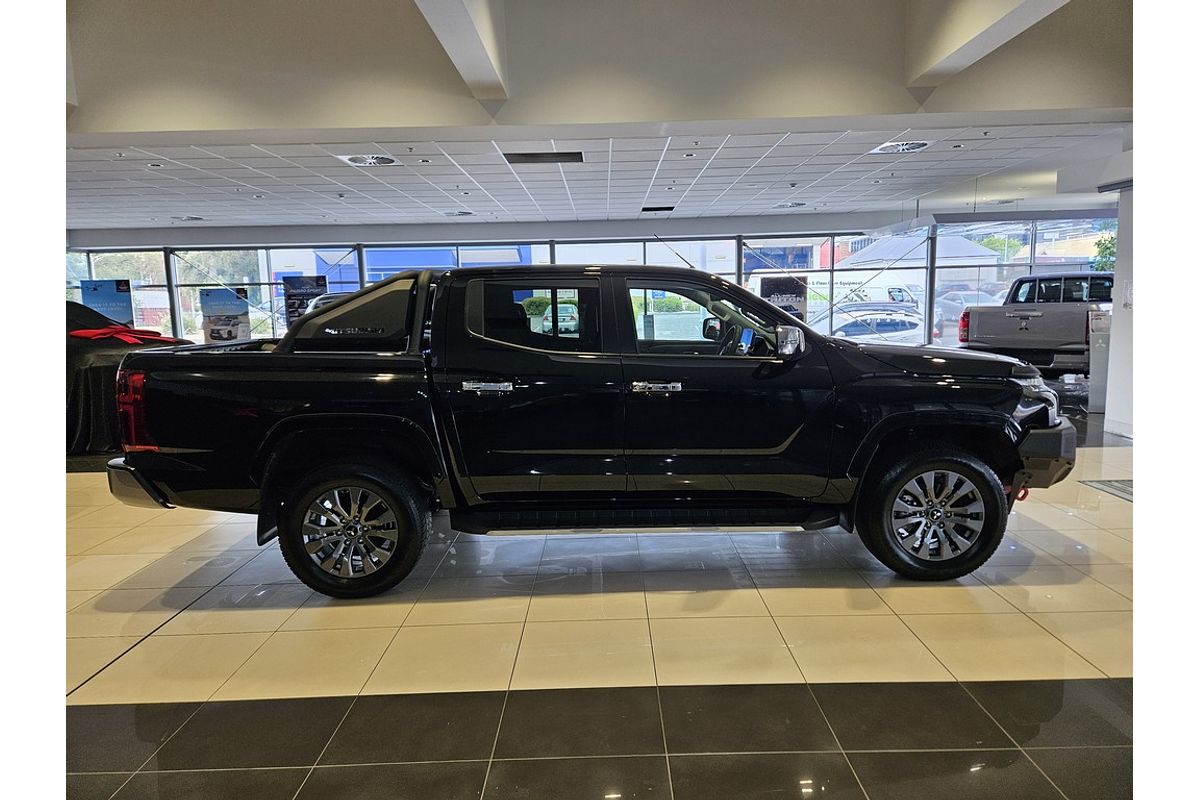 2024 Mitsubishi MV Triton GLS 2.4L D 6A/T 4X4 DC PU