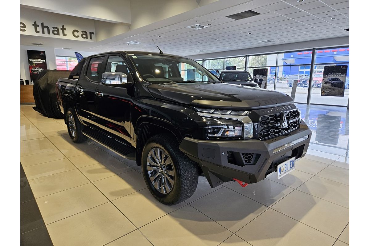 2024 Mitsubishi MV Triton GLS 2.4L D 6A/T 4X4 DC PU
