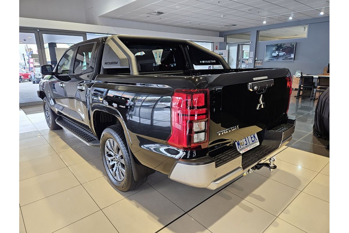 2024 Mitsubishi MV Triton GLS 2.4L D 6A/T 4X4 DC PU