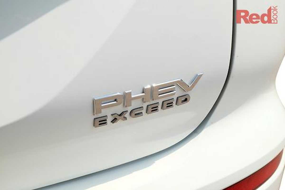 2024 Mitsubishi Outlander PHEV Exceed ZM