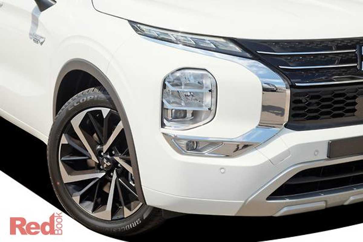 2024 Mitsubishi Outlander PHEV Exceed ZM