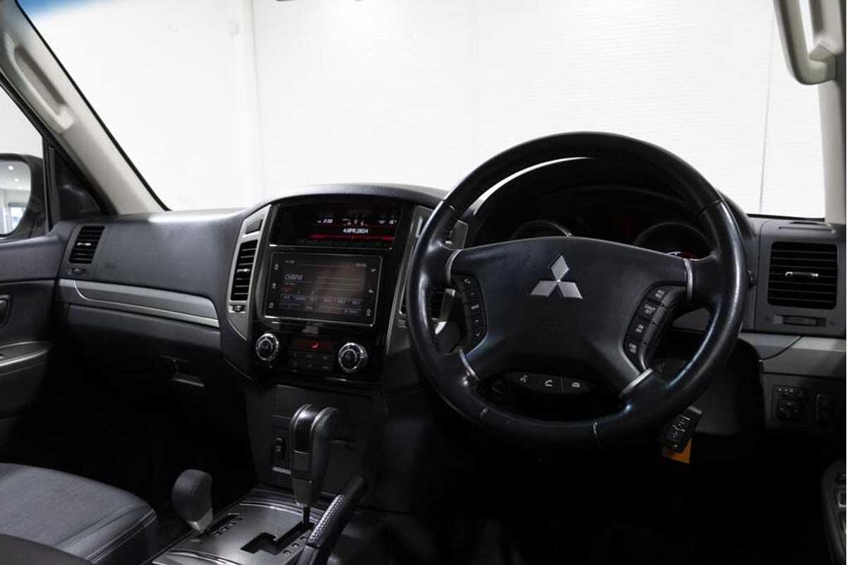 2016 Mitsubishi Pajero GLS NX