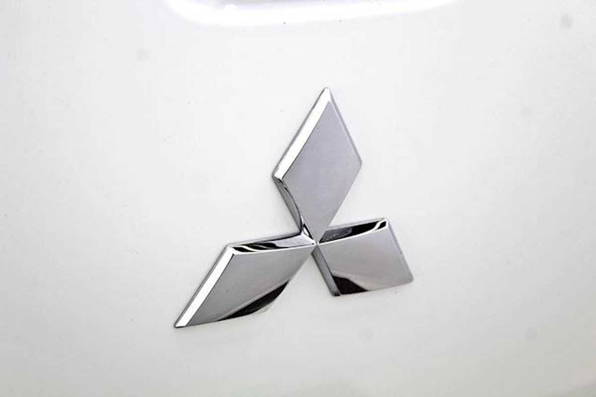 2019 Mitsubishi Triton GLX MR 4X4