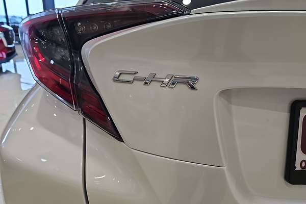 2017 Toyota C-HR Koba NGX50R