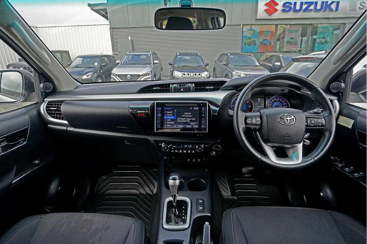 2017 Toyota Hilux SR5 GUN126R 4X4