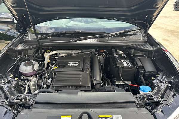 2023 Audi Q3 35 TFSI S Line F3