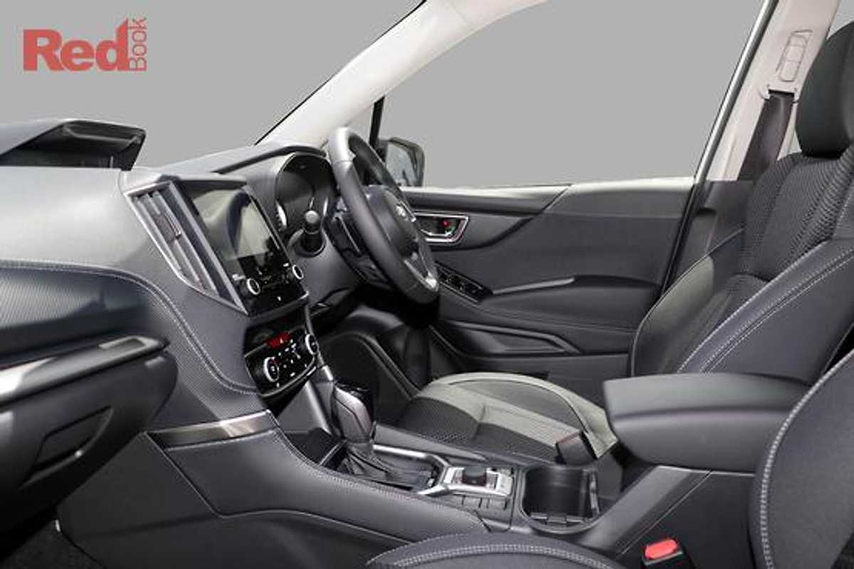 2024 Subaru Forester Hybrid L S5