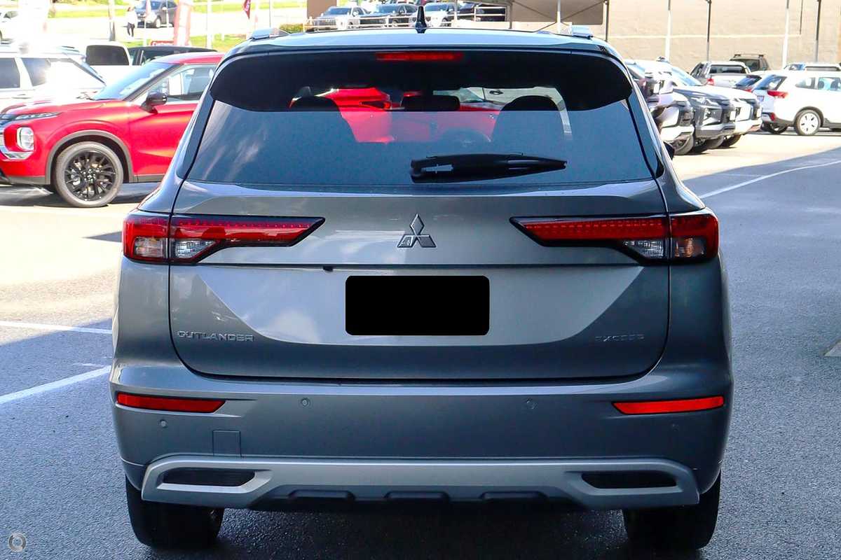 2023 Mitsubishi Outlander Exceed Tourer ZM