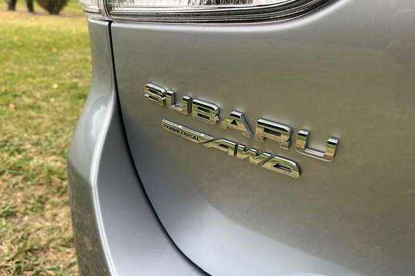 2024 Subaru Forester 2.5i Premium S5