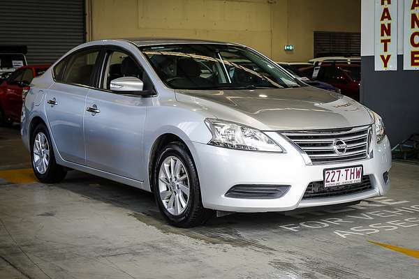 2013 Nissan Pulsar ST B17