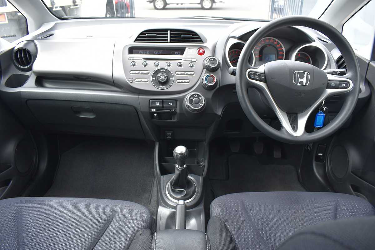 2010 Honda Jazz VTi - Limited Edition