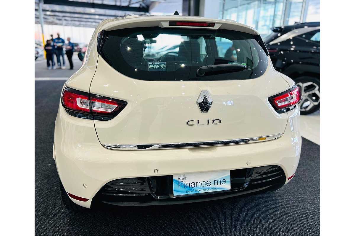 2017 Renault Clio Zen IV B98 Phase 2